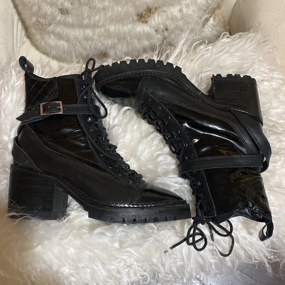 THE KOOPLES Steffy Patent Leather Boots NIB - Picture 7 of 17